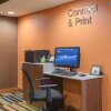 Отель Fairfield Inn by Marriot Manchester-Boston Regional Airport, фото 6