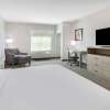 Отель La Quinta Inn & Suites by Wyndham Jackson/Cape Girardeau, фото 43