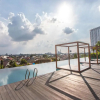 Отель RedLiving Apartemen Grand Kamala Lagoon - Kita Pro Tower Barclay North, фото 4