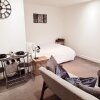 Отель Maple House - Inviting 1-bed Apartment in London, фото 15