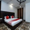 Отель OYO 15806 Hotel Naddi Hills, фото 5