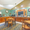 Отель AmericInn by Wyndham Rhinelander, фото 11