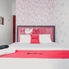 Отель RedDoorz near Nagoya HIll Batam 4, фото 15