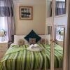 Отель Ravensdale Villa- Ideal For Longer Stays in Kent в Гиллингхэм