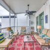 Отель Family-friendly Holiday Townhome With Boat Dock!, фото 16
