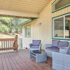 Отель Woodsy Groveland Cabin w/ Deck < 3 Mi to Lake, фото 8
