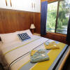 Отель Boats And Bedzzz & Renmark River Villas в Ренмарке