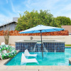 Отель Quinta Buyout by Avantstay 2 Modern Villas Pool, Hot Tub, Putting Green, фото 15