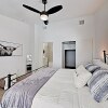 Отель New Listing! Newly Built Luxe Getaway W/ 2 Suites Condo, фото 6