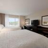 Отель Hampton Inn & Suites by Hilton Quebec City /Saint-Romuald, фото 25