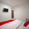 Отель OYO 91728 Saudara Residence, фото 5