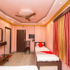Отель OYO 12803 Moon Light Hotel, фото 26
