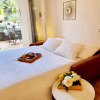 Отель Amazing Flat with Garden, Vinohrady Near Center, фото 5