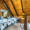Отель Cozy Cabin On The Cove - Lakefront with Private Dock by Yosemite Region Resorts, фото 17