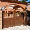 Отель Spacious Holiday Home In Girona With Swimming Pool в Сан-Пере-Пескадоре