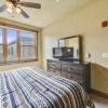 Отель Apartments Off Main #4, фото 6