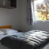 Отель Camping Plein Soleil - Mobil home, фото 8