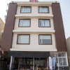 Отель OYO 10147 Hotel Icon, фото 1