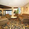 Отель Comfort Suites Bethlehem Near Lehigh University and LVI Airport, фото 35