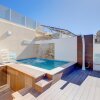 Отель Traditional Maltese Townhouse wt Terrace and Pool, фото 16