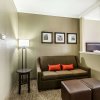 Отель Comfort Suites Houston IAH Airport - Beltway 8, фото 30