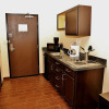 Отель Black Gold Suites Stanley, фото 8