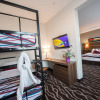 Отель Encore Suites by Service Plus Inns, фото 16