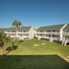 Отель 8226 is an upstairs pet friendly studio located in Sandpiper Cove by RedAwning, фото 4