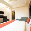 Отель OYO 17109 Hotel Vipul Palace, фото 3