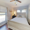 Отель Upscale Coastal - Pool, Patio, Walk To Dining 3 Bedroom Home, фото 7