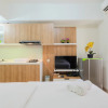 Отель Functional Studio Apartment at The Springlake Summarecon, фото 4