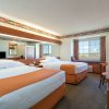 Отель Microtel Inn & Suites by Wyndham Pueblo в Пуэбло