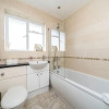 Отель 2 Bedroom Flat in Heart of Battersea near Station, фото 8
