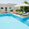 Отель 3 Bedroom 3 Bathroom Pool ,ivy House Montenegro, фото 17