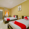 Отель OYO 867 Bettah Coba Homestay, фото 6