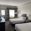 Отель Crossroads Inn & Suites, фото 4