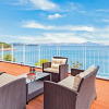 Отель Yeosu Marine Terrace Poolvilla, фото 27