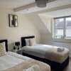 Отель Central top Floor 2-bed Apartment in Swindon, фото 3
