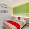 Отель RedDoorz near Malioboro Tugu Station Jogja 2, фото 19