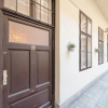 Отель Oasis Apartments - Liberty Square, фото 1