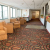 Отель HomeTown Inn & Suites, фото 11