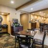 Отель Cobblestone Hotel & Suites - Harborcreek, фото 23