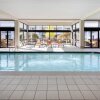 Отель Courtyard by Marriott Southfield, фото 16