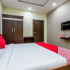 Отель OYO 10600 Hotel 7th Cloud, фото 21