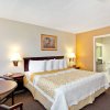 Отель Quality Inn & Suites Orlando East - UCF Area, фото 3