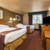 Отель Ramada by Wyndham Portland в Портленде