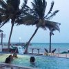 Отель Club Rooms At Popeyes Beach Resort в Кайе Каулкере