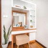 Отель New Modern & Serene 2BR Apt Connected to Mall, фото 5