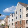 Отель Staybridge Suites Burlington Boston, an IHG Hotel, фото 1