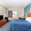 Отель Reston Inn & Suites, фото 7